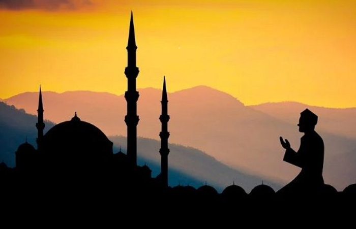 Amalan Hari Jumat yang Dianjurkan Untuk Umat Islam