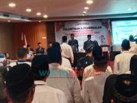 Bawaslu Kotawaringin Timur Lantik 51 Panwascam dari 17 Kecamatan