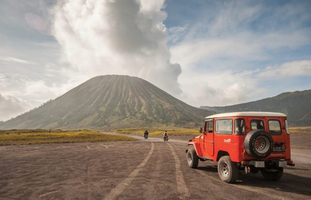 Destinasi Wisata di Jawa Timur Ini Tak Kalah Indahnya dengan Luar Negeri