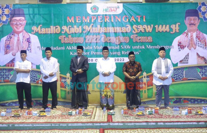 Gelar Peringatan Maulid Nabi, Pemkab Pamekasan Datangkan Gus Islah Bahrawi