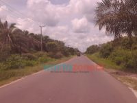 Jalan Mulus Beraspal Menuju Pantai Ujung Pandaran Manjakan Pengunjung