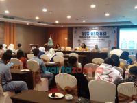 Ketua KPU Kotim Isi Sosialisasi Peran Pemilih Pemula