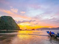 Pantai Pulau Merah Banyuwangi, Pesona Senja_Manjakan Wisatawan