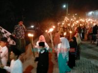 Pawai Obor Santri Awali Puncak Peringanan HSN 2022 Pemdes Lobuk