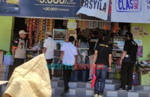 Pemkab Sumenep Gelar Operasi Bersama, Sisir Toko dan Distributor Rokok Ilegal