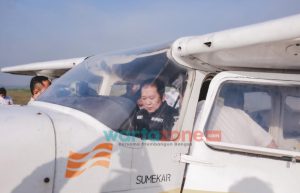 Gunakan Pesawat, Bupati Hendy Tinjau Potensi Bencana dari Langit