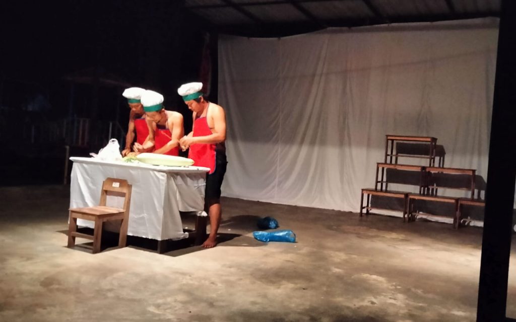 Mengintip Perjuangan FAS, Satu-Satunya Teater di Madura yang Lolos Kurasi Jatim