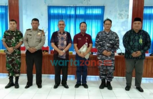 Kukuhkan Panitia Perayaan Natal Oikumene, Ini Pesan Sekda Nias