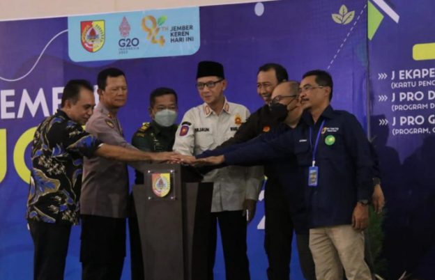 Pemkab Jember Buka Job Fair, Luncurkan 3 Aplikasi Permudah Para Pencari Kerja