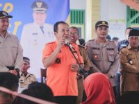 Pemkab Jember Juga Bagikan BLT DBHCHT Untuk Warga Kemuningsari Lor
