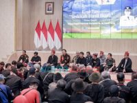 Usai Kirab Hasil Gunungan, Bupati Jember Lungguh Bareng Para Petani Pererat Silaturahmi