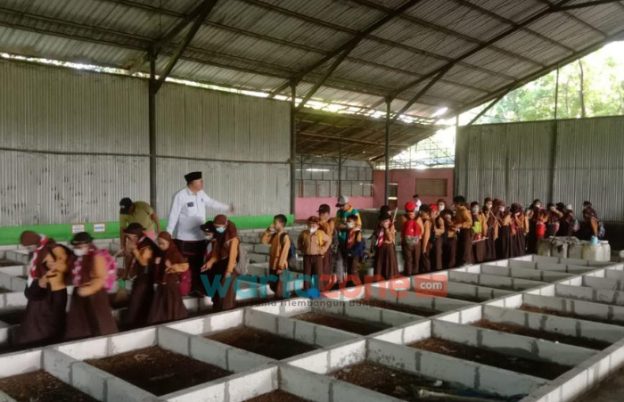Ajarkan Cinta Lingkungan Sejak Dini, TPA Pakusari Sering Jadi Kunjungan Pelajar se Jember