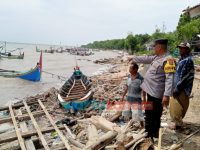 Belasan Perahu Nelayan di Giliraja Sumenep Rusak Akibat Cuaca Ekstrem