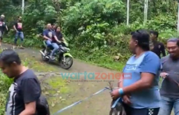 Bubarkan Judi Sabung Ayam, Penjudi Kocar Kacir Dikejar Polisi