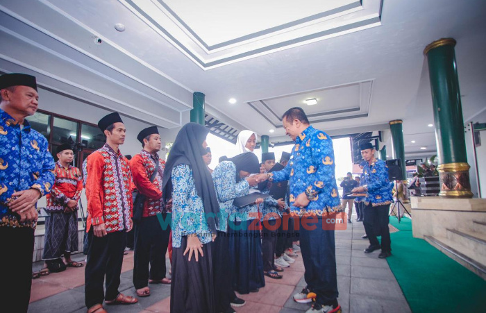 Bupati Hendy Lepas 7 Santri Asal Jember Ikuti Porsadin 2022