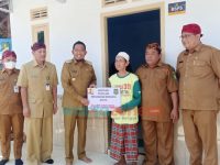Bupati Sumenep Cek Langsung Program BSPS di Desa Sera Timur, Pastikan Pembangunannya Sesuai Ketentuan