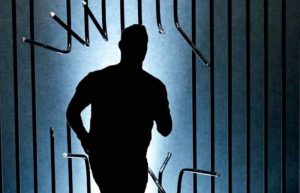 Dua Tahanan Polsek Tanggul Kabur di Siang Bolong, Sempat Tegur Sapa dengan Warga