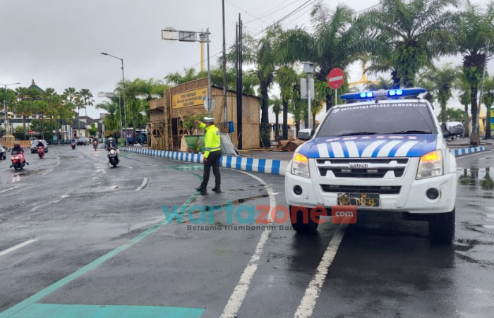 Libur Nataru, Polres Jember Tetapkan Tiga Titik Lokasi Pantauan Arus Lalu Lintas di Jember