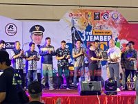 Puluhan Tahun Geluti Hobi Ikan Koi, Pengusaha di Jember Menang Kompetisi Tingkat Nasional