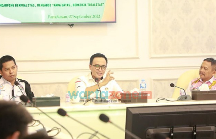 Bupati Pamekasan_ Kemajuan Kabupaten Tergantung Pada Pengelolaan Potensi Desa