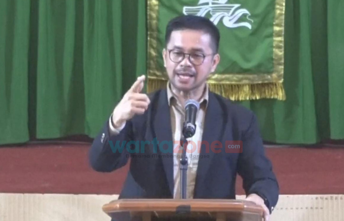 Dihadapan Bupati Nias, Marinus Gea_ Universitas Nias Membangun Manusia dan Masa Depan