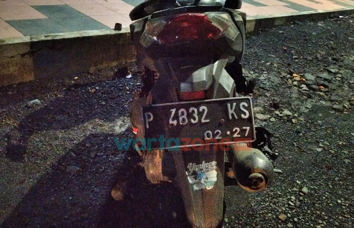 Hindari Pohon Tumbang, Pengendara Motor Tewas Terpelanting di Jalur Gumitir