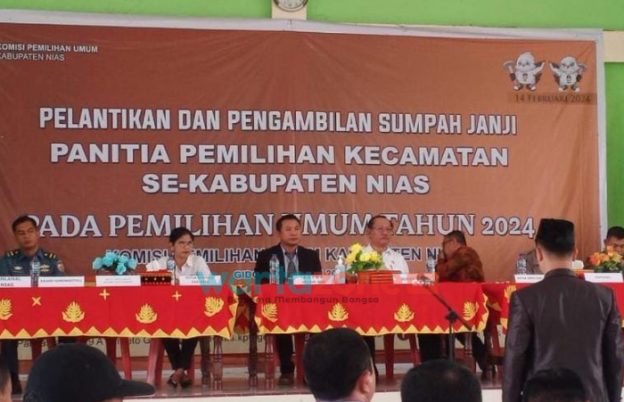 Wabup Arota Lase Hadiri Pelantikan PPK Se-Kabupaten Nias