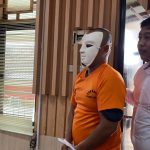 Foto: Moh. Faqih Ma’shum (33) warga Dusun Krajan, Desa Jombang, Kecamatan Jombang, saat dihadirkan dalam konferensi pers di Ruang Rupatama Mapolres Jember.