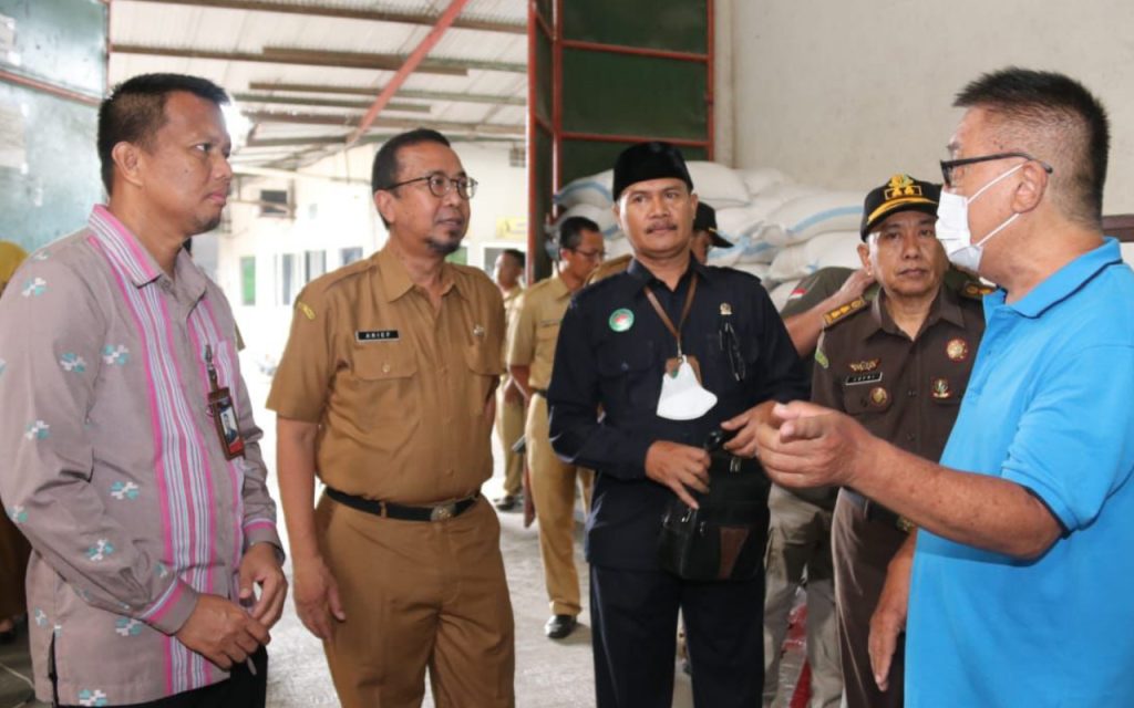 Jajaran Forkopimda Sidak Bulog, Pj Sekda Jember: Stok Beras Jelang Puasa hingga Lebaran Aman