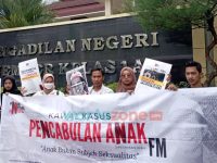 Mahasiswa di Jember Turun Jalan, Pastikan Proses Hukum Kiai Terduga Cabul Berjalan Transparan