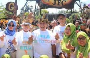 Bupati Hendy Launching Kampoeng Creative JFC di RTH Arjasa