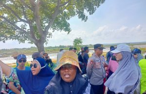 Tolak Reklamasi, Warga Gersik Putih Sumenep Kembali Usir Pekerja Pembangunan Tambak Garam