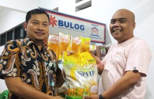 Dukung Kestabilan Pangan, Bulog Support Koperasi PWI Jember Sediakan Sembako Murah