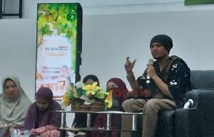 Mengenal Ustaz Hanan Attaki, Sosok Da’i Muda yang Akrab dengan Milenial