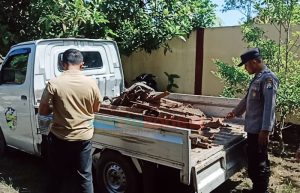 Bapak dan Anak hingga Menantu Asal Lumajang Jadi Komplotan Pencuri Besi Rel di Jember
