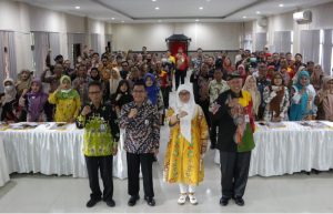 Hadiri Sosialisasi Pembinaan Jabatan, Begini Harapan Wabup Nyai Eva Untuk ASN di Sumenep
