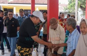 Bupati Hendy Salurkan Bantuan Pangan KPM di Dua Lokasi Kecamatan Kaliwates
