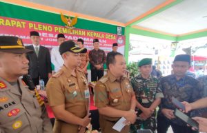Bupati Jember dan Jajaran Forkopimda Tinjau Pelaksanaan Pilkades Serentak di 6 Desa