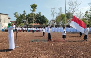 Apel Hari Santri di Pondok Pesantren Al-Arief Jate Giliraja, Begini Amanat Pengasuh