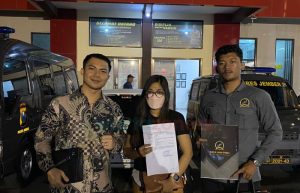 Merasa Ditipu hingga Ratusan Juta, Seorang Janda Laporkan Oknum Pengacara ke Polres Jember
