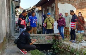 Warga Kota Jember Keluhkan Selokan Mampet Bertahun-tahun