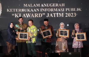 Jember Dapat Penghargaan Kabupaten Keterbukaan Informasi Publik Terbaik ke-5 di Jatim
