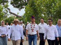 Caption: Menteri Perindustrian Agus Gumiwang Kartasasmita saat melakukan kunjungan dan silaturahmi di Kabupaten Jember, Sabtu (3/2/2024).