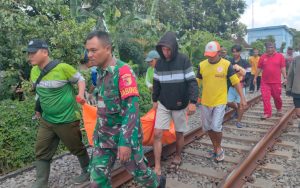 Antar Teman Beli Tiket Mudik, Pemuda Jember Ini Tewas Tertabrak Kereta Api