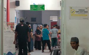 Puluhan Warga Jember Keracunan Massal Usai Makan Takjil Gratis dari Orang Tak Dikenal