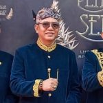 Foto: Sekda Sumenep Edy Rasiyadi (kiri), Ketua DPRD Sumenep KH. Abdul Hamid Ali Munir, Bupati Sumenep Achmad Fauzi Wongsojudo, foto bersama sebelum menerima LHP atas LKPD 2023 dari BPK Jatim di Sidoarjo.