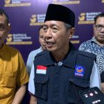 Caption: Ketua DPD Partai NasDem Jember Marsuki Abdul Ghofur saat dikonfirmasi sejumlah wartawan.