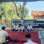 Foto: Disbudporapar Kabupaten Sumenep, saat menggelar pembinaan Pokdarwis tahun 2024, di Wisata Pantai Matahari Desa Lobuk. Rabu (15 Mei 2024).