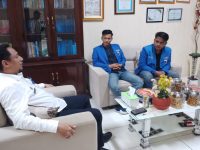 FOTO: Pengurus Cabang PMII Sumenep ditemui Kepala Dinas Pendidikan Agus Dwi Saputra, di ruang kerjanya membahas maraknya kasus pelecehan seksual.