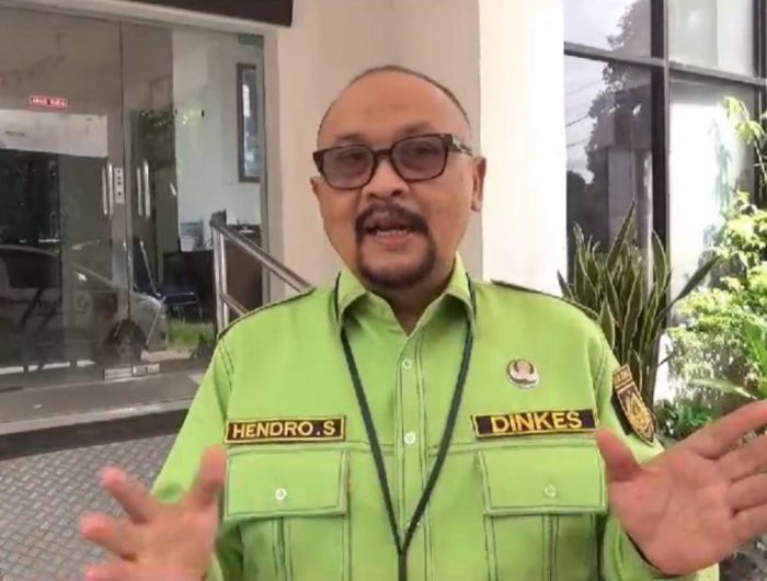 FOTO: Kepala Dinas Kesehatan (Dinkes) Jember dr. Hendro Soelistijono. (Nur Imatus Safitri/wartazone.com)